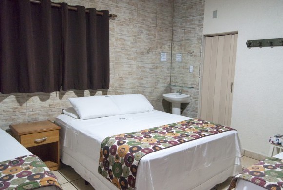 Hotel Senador